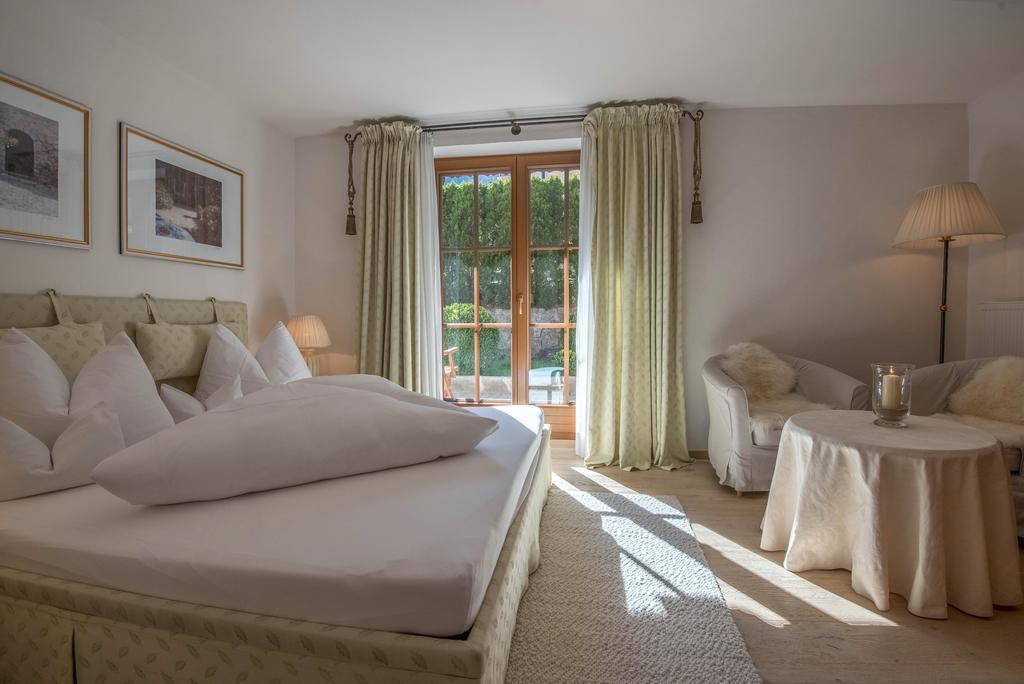 Hotel Alpenblick Zillertal 힙파흐 객실 사진